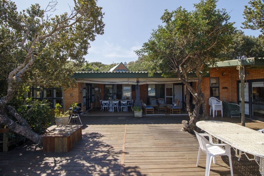 5 Bedroom Property for Sale in Mgwalana Eastern Cape